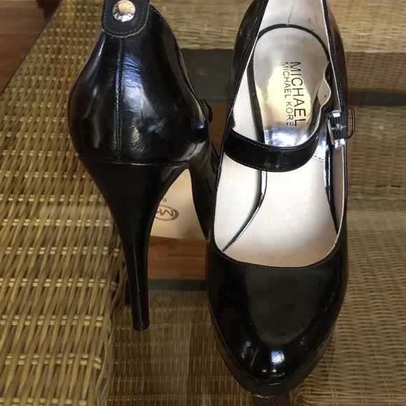 Michael Kors Platform Mary Jane - Picture 1 of 3